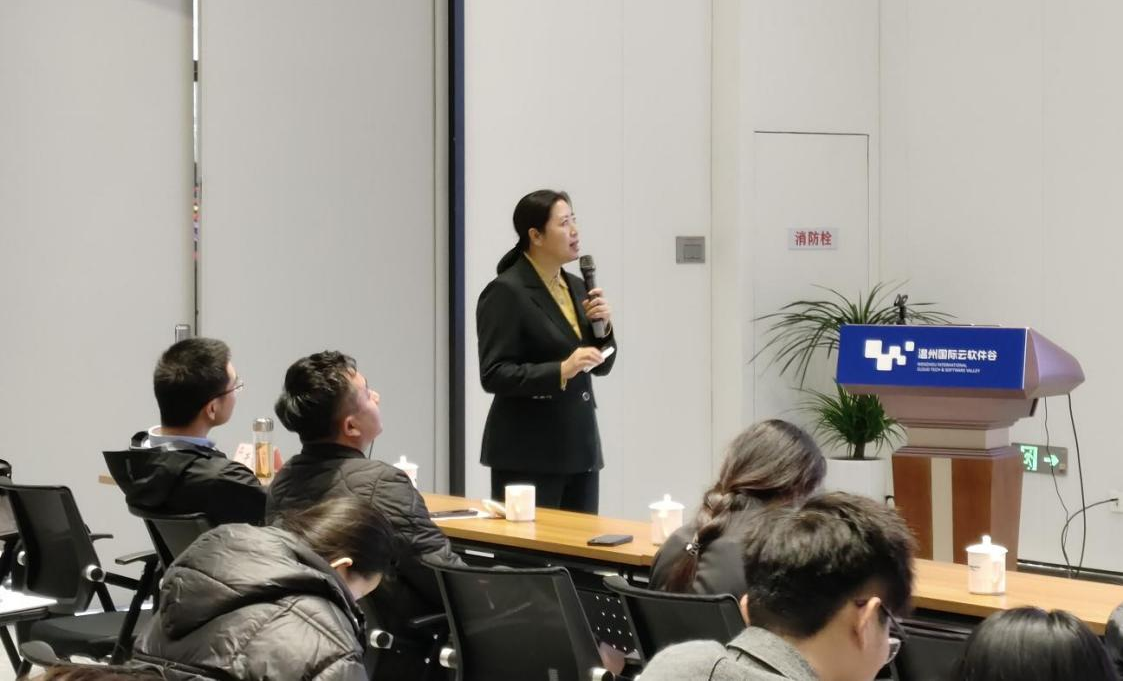 2025_12_29_1766980174_479142.png 2025_12_29_1766980174_479142.png