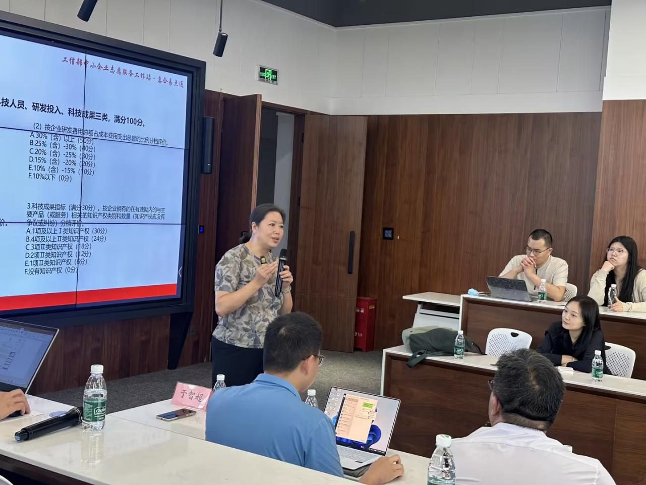 2025_12_29_1766987336_173515.png 2025_12_29_1766987336_173515.png