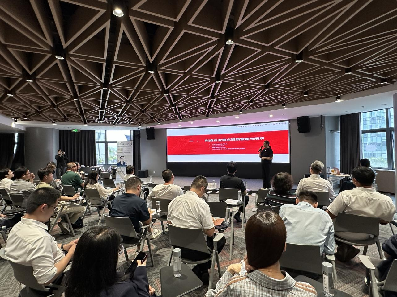 2025_12_29_1766987843_207979.png 2025_12_29_1766987843_207979.png